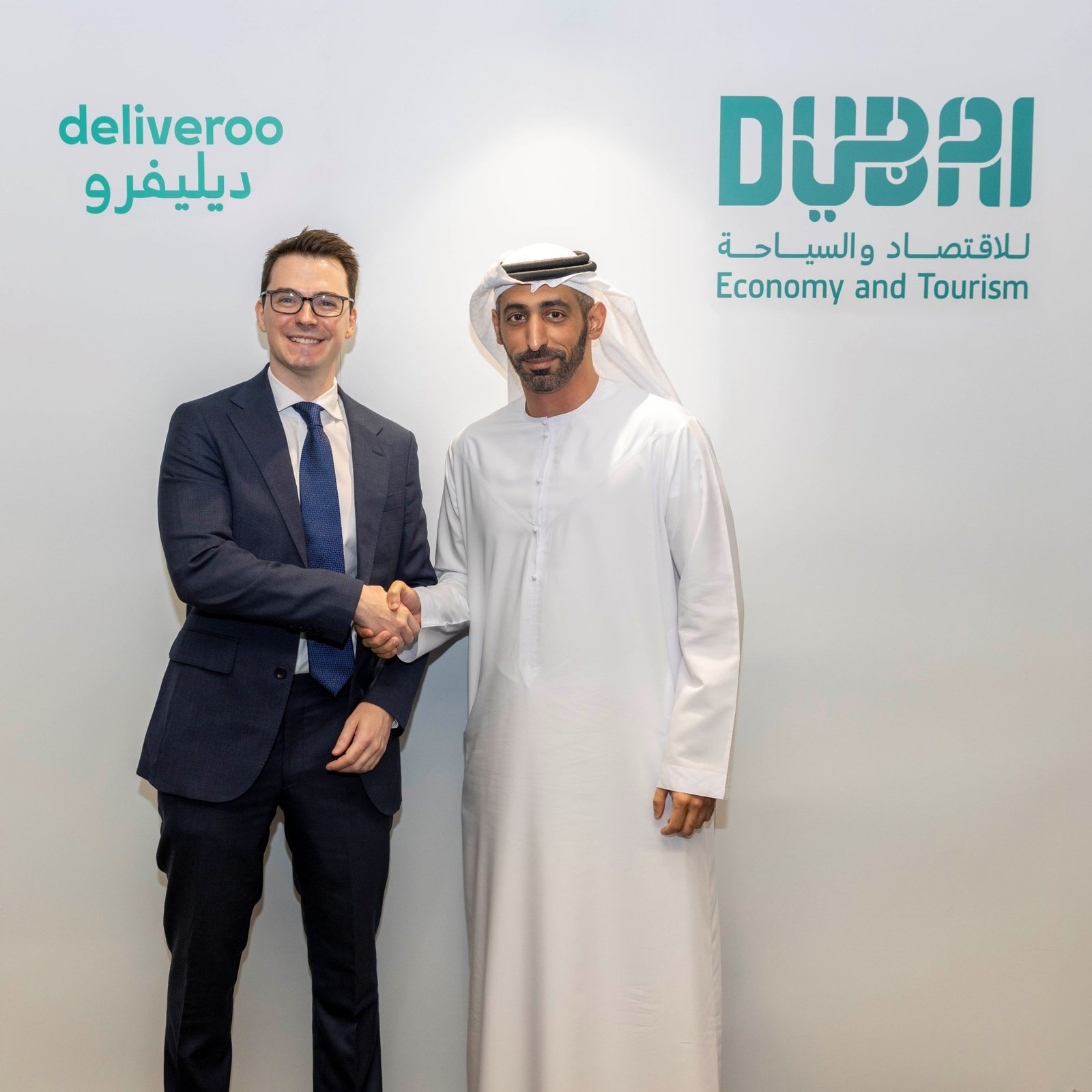 «محمد بن راشد لتنمية المشاريع» توقع مذكرة تفاهم مع «ديليفرو» لتعزيز الابتكار والتنافسية 1 محمد بن راشد لتنمية المشاريع
