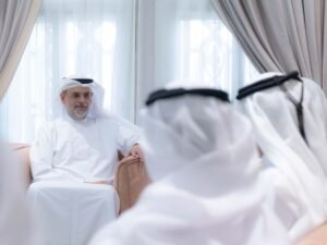 ولي عهد الشارقة يستقبل القارئ رعد الكردي