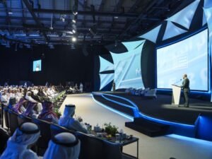 سلطان بن أحمد القاسمي يشهد انطلاق فعاليات اليوم الـ2 لـ"المنتدى الدولي للاتصال الحكومي"