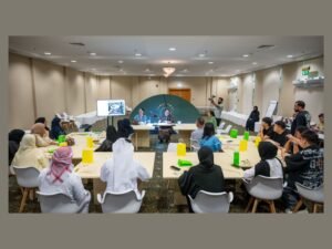 الورش التعليمية والثقافية تجذب جمهور "مهرجان البدر"