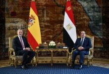 الرئيس المصري وملك إسبانيا يؤكدان رفضهما القاطع لأي مساع لتهجير الفلسطينيين خارج أرضهم