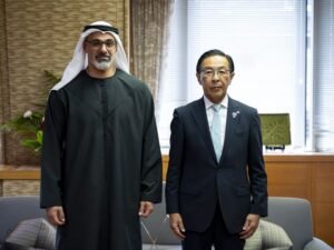 ولي عهد أبوظبي يلتقي حاكم محافظة كيوتو