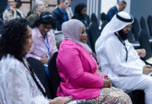 نحن الاحتواء