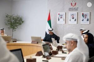 خالد بن محمد بن زايد يترأس اجتماع المجلس التنفيذي لإمارة أبوظبي 6 خالد بن محمد بن زايد يترأس اجتماع المجلس التنفيذي لإمارة أبوظبي