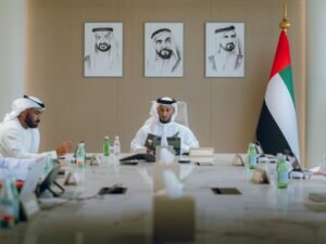 برئاسة عبدالله آل حامد/ مجلس الإمارات للإعلام يعقد اجتماعه الثالث