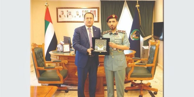 قائد عام شرطة أم القيوين يستقبل القنصل العام وممثل وزارة الداخلية لجمهورية كازاخستان 1 قائد عام شرطة أم القيوين يستقبل القنصل العام وممثل وزارة الداخلية لجمهورية كازاخستان
