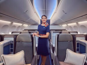 فلاي دبي توقع اتفاقية شراكة مع طيران تاروم