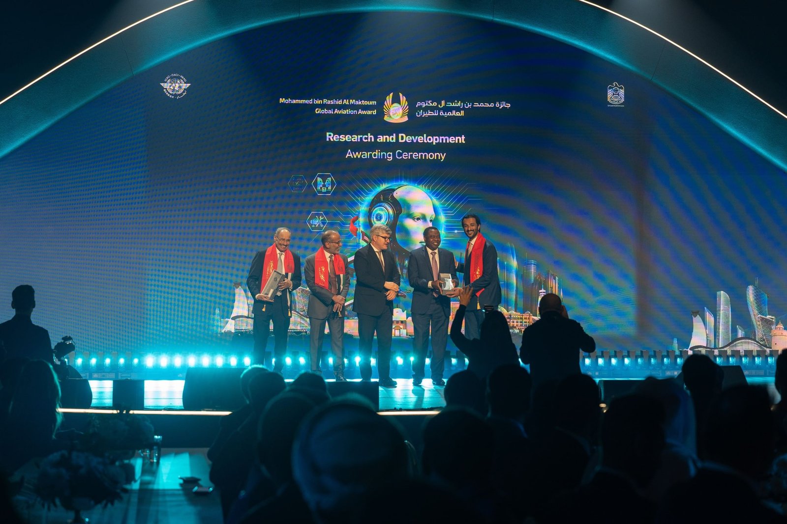 الإمارات تعلن نتائج جائزة "محمد بن راشد آل مكتوم العالمية للطيران المدني 1 الإمارات تعلن نتائج جائزة "محمد بن راشد آل مكتوم العالمية للطيران المدني