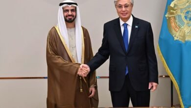 رئيس كازاخستان يستقبل في أستانا رئيس الهيئة العامة للشؤون الإسلامية والأوقاف والزكاة