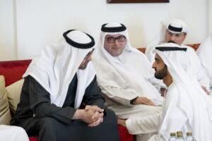 رئيس الدولة يعزي في وفاة سالم عيسى الزعابي 4 رئيس الدولة يعزي في وفاة سالم عيسى الزعابي