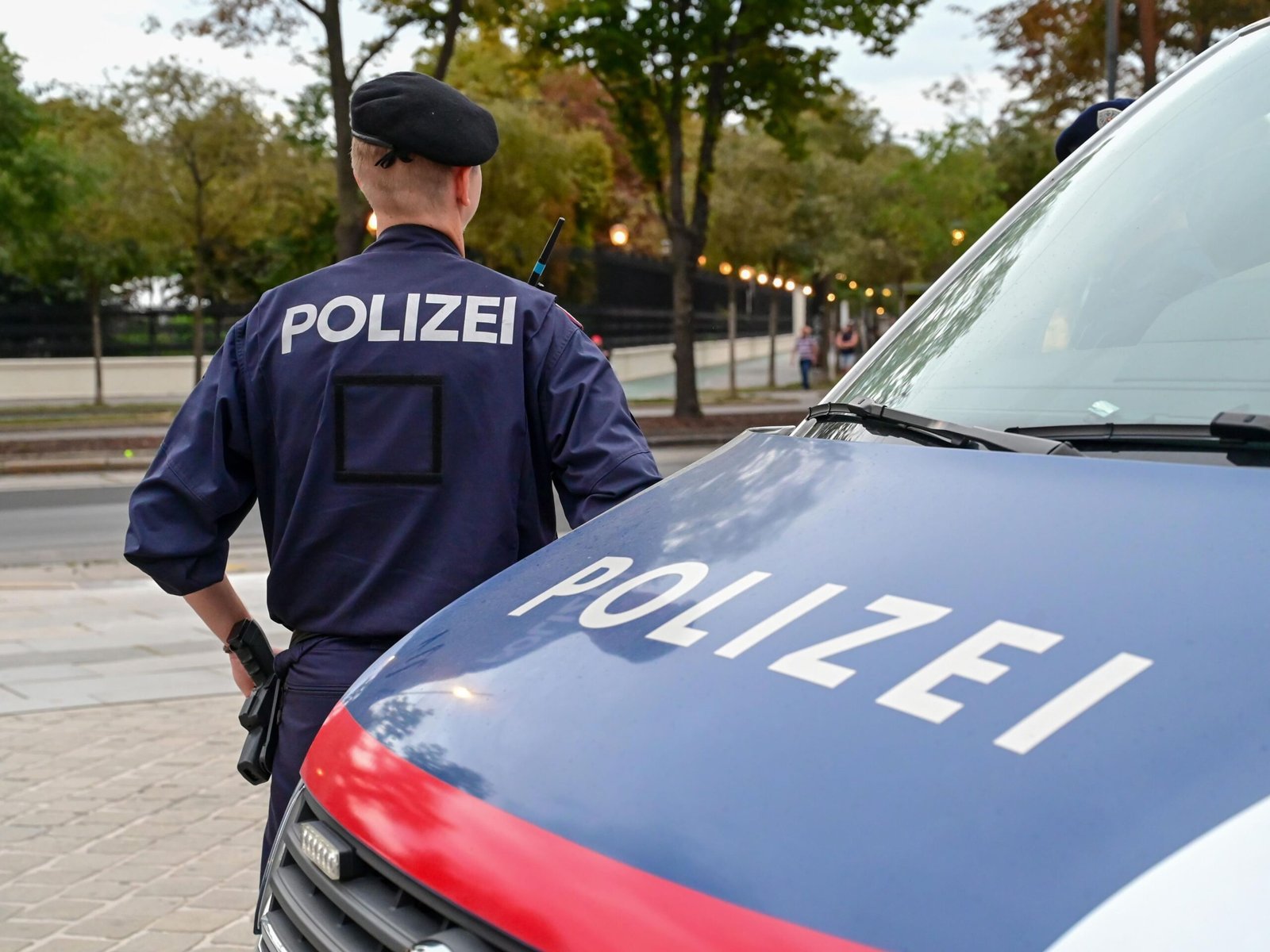 مقتل شخصين وإصابة آخرين بإطلاق للنار في فيينا 1 مقتل شخصين وإصابة آخرين بإطلاق للنار في فيينا