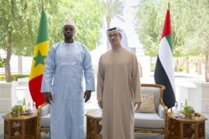 منصور بن زايد يستقبل رئيس وزراء السنغال ويبحثان تعزيز التعاون الثنائي
