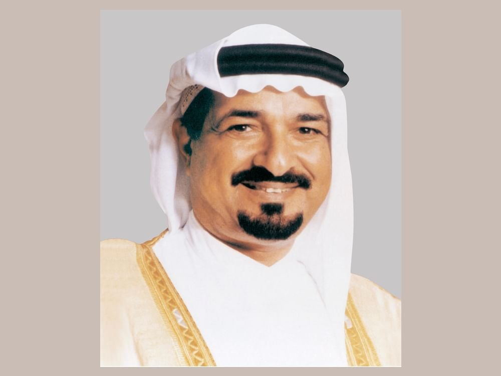 حميد بن راشد يصدر قانونا ينظم المشتريات والعقود وإدارة المخازن في حكومة عجمان 1 حميد بن راشد يصدر قانونا ينظم المشتريات والعقود وإدارة المخازن في حكومة عجمان
