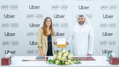 "نقل عجمان" توقع اتفاقية مع "أوبر" لإطلاق خدماتها في الإمارة
