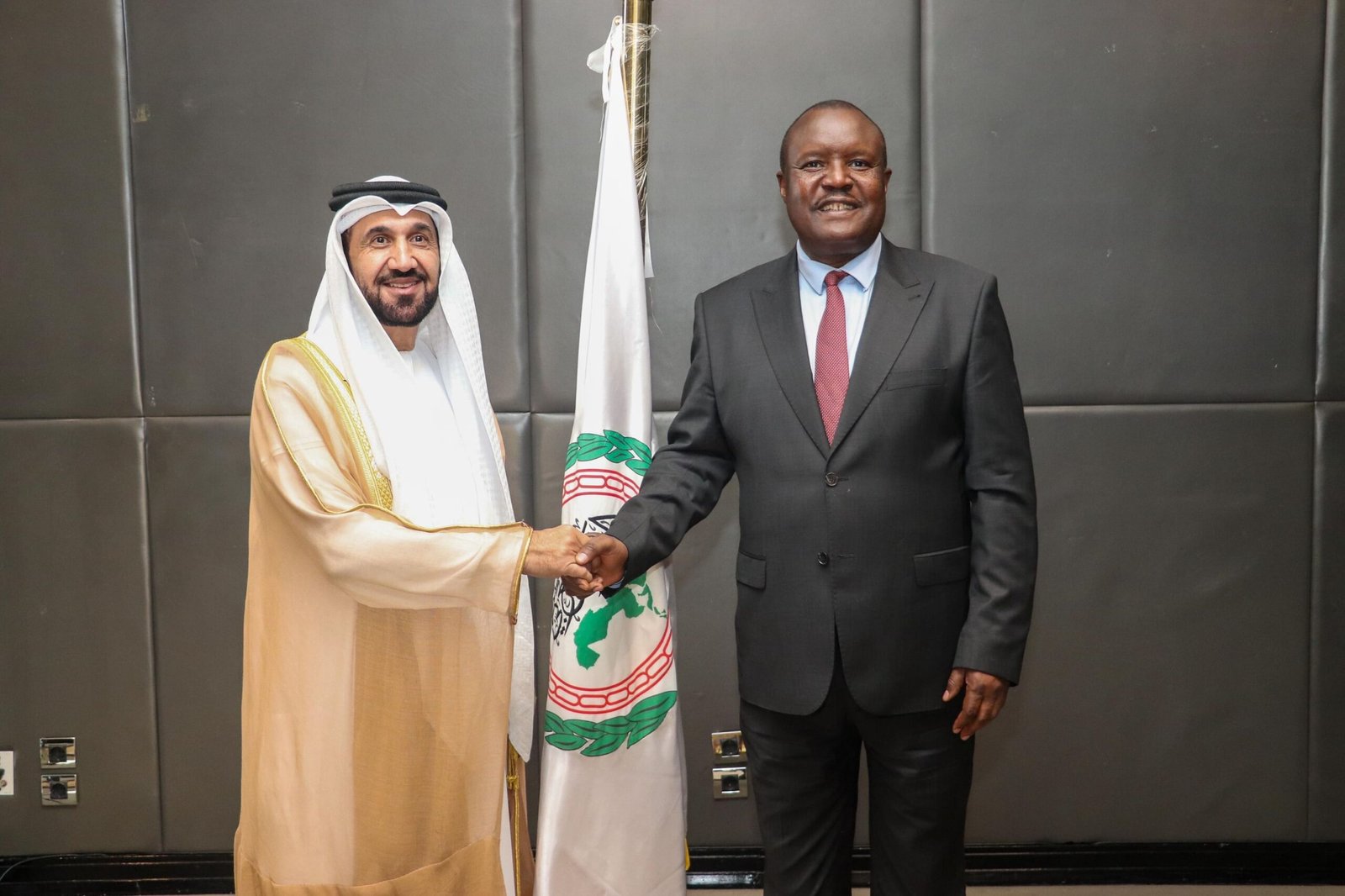 البرلمان العربي والأفريقي يدينان الاعتداء الإسرائيلي على قطر وحرب الإبادة في غزة 1 البرلمان العربي والأفريقي يدينان الاعتداء الإسرائيلي على قطر وحرب الإبادة في غزة