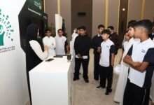 شرطة دبي تعزز الوعي الرقمي بين طلبة المدارس