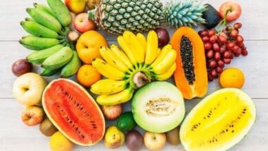 لضبط السكري والوزن.. ما التوقيت المثالي لتناول الفاكهة؟