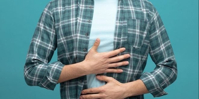 تعزز جهازك الهضمي.. عادات صباحية تحميك من الإمساك