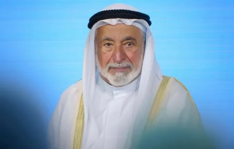 حاكم الشارقة لـ"الموظفين": تحسسوا الرحمة وأنتم تطبقون القانون 1 حاكم الشارقة