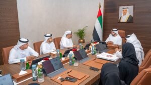 محمد الشرقي يطّلع على نتائج "جائزة الفجيرة للأداء الحكومي المتميز 2023"