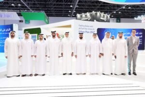 تفاهم بين «اينوك» و «دي بي ورلد» و«مؤسسة الموانئ والجمارك والمنطقة الحرة» لتعزيز قطاع الطاقة