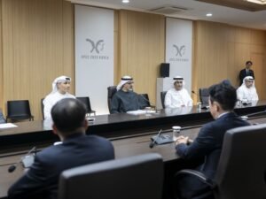 ولي عهد أبوظبي يبحث مع رئيس جمهورية كوريا سبل تعزيز التعاون الثنائي