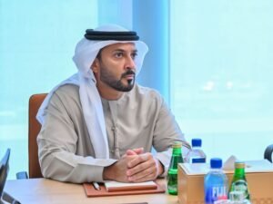 عبدالعزيز بن حميد يترأس اجتماع مجموعة جذب الاستثمار الأجنبي في عجمان