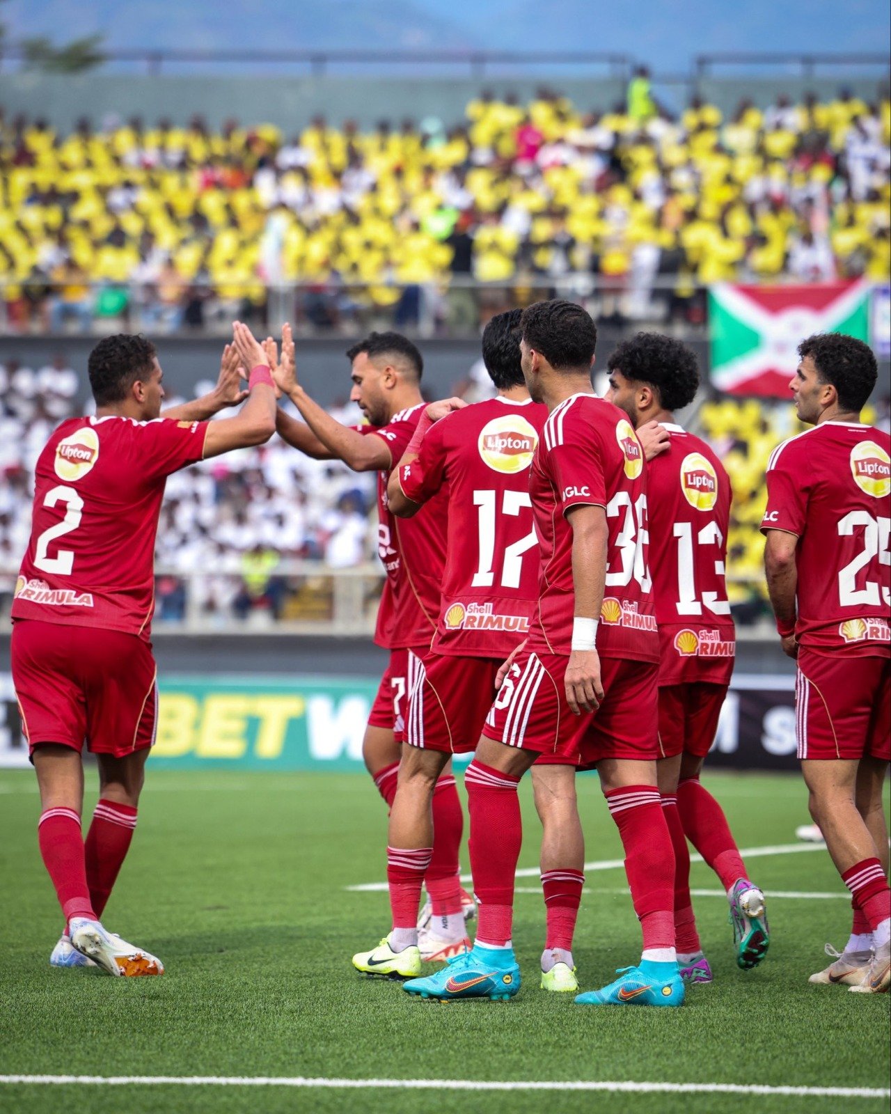 الأهلي يتخطى بطل بوروندي.. والزمالك يسحق ديكيداها الصومالي 1 الأهلي