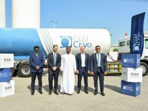 صقر بن سعود يفتتح أول منشأة في الإمارات لالتقاط الكربون واستخدامه