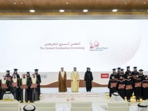 تحت رعاية رئيس الدولة.. هزاع بن زايد يشهد حفل تخريج الدفعة الـ45 من طلبة جامعة الإمارات
