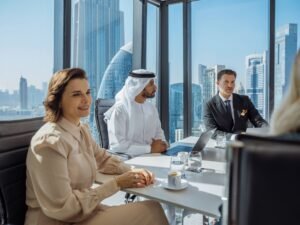 دبي تطلق تصريح مزاولة النشاط التجاري في البر الرئيسي للشركات المرخصة في المناطق الحرة