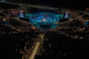 «الجسمي» و«عبد الواحد» يحتفيان باليوم الوطني الإماراتي في مدرج خورفكان يوم 29 نوفمبر