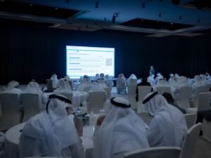 سلطان بن أحمد القاسمي يشهد جلسة مناقشة إستراتيجية مجلس القضاء بالشارقة