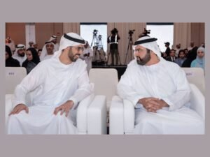 محمد الشرقي يشهد حفل جائزة الفجيرة للأداء الحكومي المتميز 2023 ويكرّم الفائزين في فئاتها