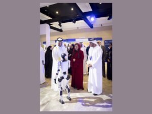 سلطان بن أحمد القاسمي يفتتح أعمال "منتدى الشارق للاستثمار" و"مؤتمر الاستثمار العالمي" 2025