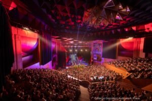 رحلة موسيقية من هافانا إلى دبي مع "إستريّاس دي بوينا فيستا إي ماس" في أكتوبر 2025