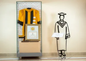 دارة الدكتور سلطان القاسمي تستذكر حصول حاكم الشارقة على الزمالة الفخرية من جامعة باريس