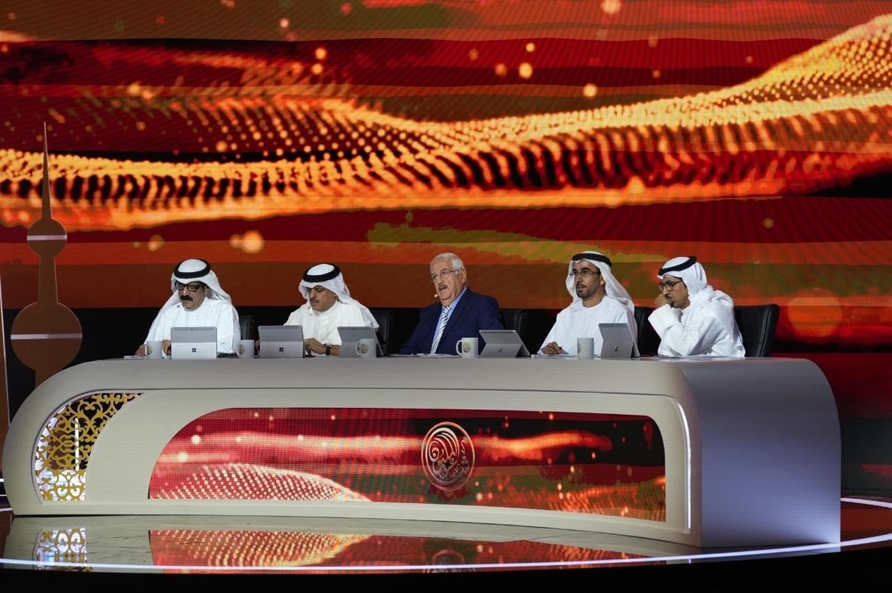 شاعر المليون