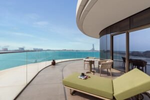 «إنيسمور» تعلن عن افتتاح أول منتجع شامل للحياة العصرية في رأس الخيمة