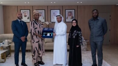 غرفة عجمان تبحث تعزيز الاستثمارات والتبادل التجاري مع أنغولا