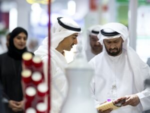 برعاية منصور بن زايد .. حمدان بن محمد بن زايد يشهد افتتاح الأسبوع العالمي للغذاء بأبوظبي