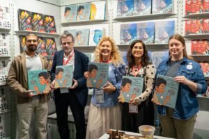 "أجيال" تخطو بالأدب الإماراتي للطفل نحو العالمية بإصدارات مترجمة وشراكات دولية 2 "أجيال" تخطو بالأدب الإماراتي للطفل نحو العالمية بإصدارات مترجمة وشراكات دولية