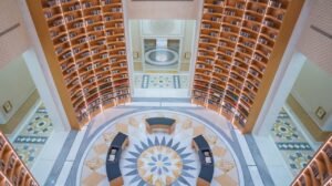 «قصر الوطن».. صرح حضاري يعكس تاريخ الإمارات العريق وروعة إنجازاتها.. صور