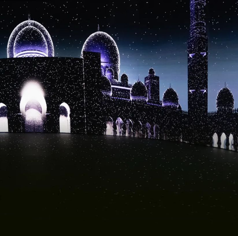 جامع الشيخ زايد الكبير يطلق تجربة «ضياء – عالم من نور» بتقنية العرض الدائري داخل قبة السلام ضمن متحف «نور وسلام»