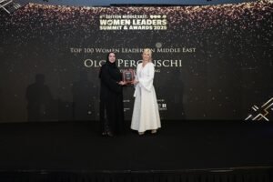 تحت رعاية المكتب الخاص للشيخ مكتوم آل مكتوم مؤتمر "رائدات الأعمال في الشرق الأوسط" يكرّم أفضل 100 قيادية نسائية في الشرق الأوسط 5 تحت رعاية المكتب الخاص للشيخ مكتوم آل مكتوم مؤتمر "رائدات الأعمال في الشرق الأوسط" يكرّم أفضل 100 قيادية نسائية في الشرق الأوسط