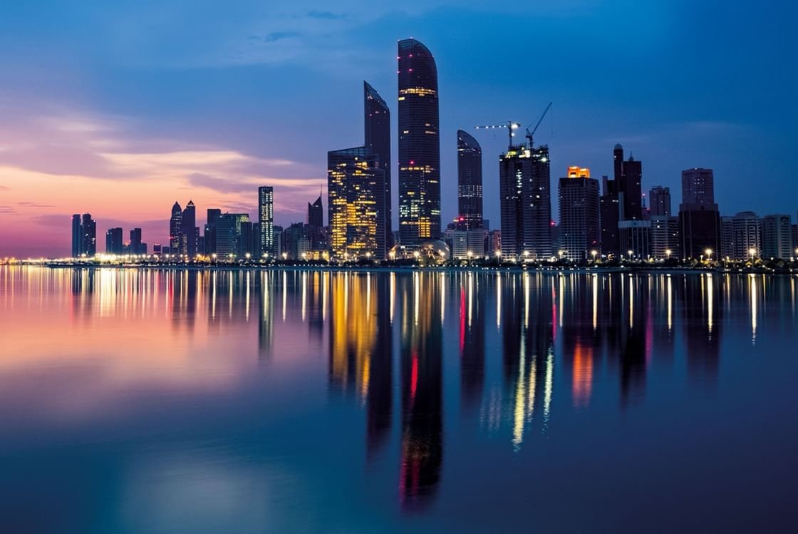 فعاليتان اقتصاديتان في لندن تستعرضان الفرص الاستثمارية لاقتصاد أبوظبي المتنوع 1 فعاليتان اقتصاديتان في لندن تستعرضان الفرص الاستثمارية لاقتصاد أبوظبي المتنوع