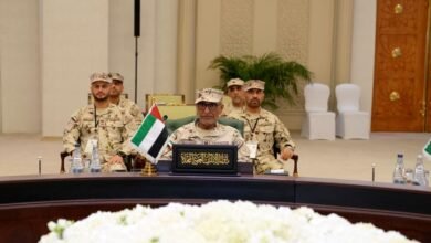 رئيس الأركان يترأس وفد الإمارات في اجتماع اللجنة العسكرية العليا لرؤساء أركان القوات المسلحة بدول التعاون بالكويت