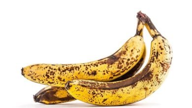 "الموز البني".. كيف تستفيد منه بدلاً من رميه؟