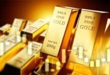 الذهب يقلص خسائره لكنه مازال بعيدا عن مستويات الاثنين القياسية