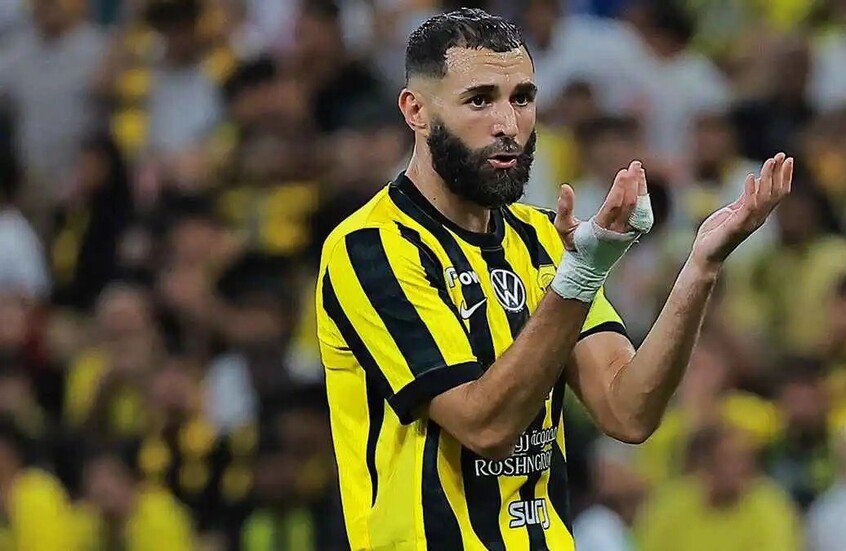 اتحاد جدة يخسر جهود بنزيما أمام الشرطة العراقي 1 اتحاد جدة يخسر جهود بنزيما أمام الشرطة العراقي